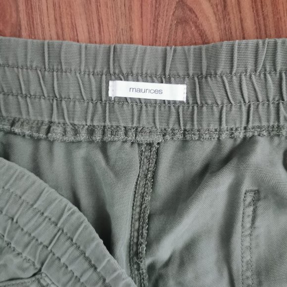Maurices cargo like pant - Picture 2 of 3